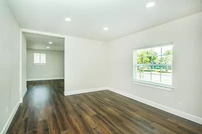 2502 Helmet Street, Irving, TX 75060 - Photo 17