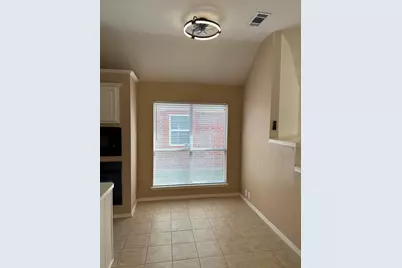 5917 Sandalwood Drive, McKinney, TX 75072 - Photo 5
