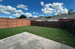10105 Mallory Dr, Frisco, TX 75035 - Photo 9