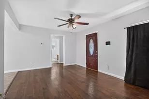 1618 Willow St, Grand Prairie, TX 75050 - Photo 7