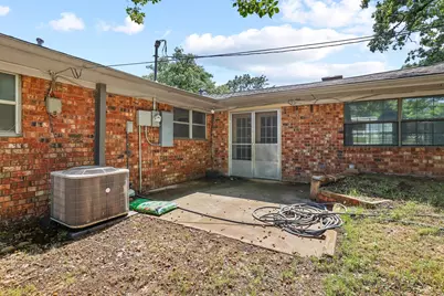 1301 Crestview Drive, Denison, TX 75020 - Photo 35