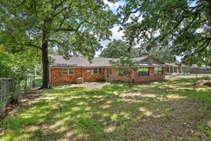 1301 Crestview Dr, Denison, TX 75020 - Photo 37