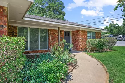 1301 Crestview Drive, Denison, TX 75020 - Photo 5