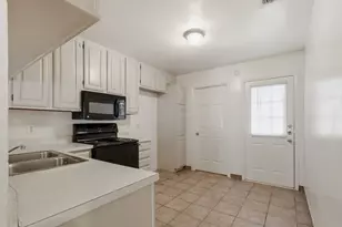 119 Larchbrook Dr, DeSoto, TX 75115 - Photo 9