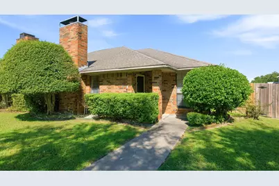 119 Larchbrook Drive, DeSoto, TX 75115 - Photo 3