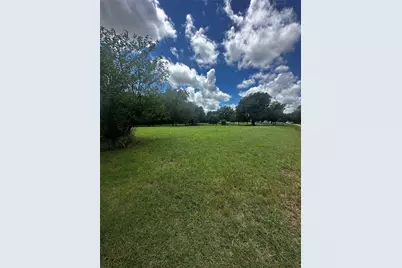 701 W Howell Street, Saint Jo, TX 76265 - Photo 3