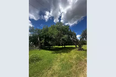 701 W Howell Street, Saint Jo, TX 76265 - Photo 1