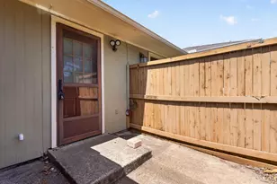 1805 W Spring Creek Pkwy, Plano, TX 75023 - Photo 19