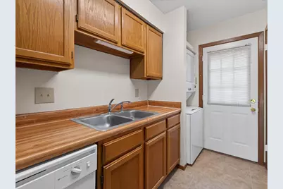 1805 W Spring Creek Parkway #SS1, Plano, TX 75023 - Photo 11