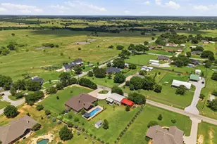 550 Christenberry Rd, Springtown, TX 76082 - Photo 39
