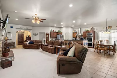 340 Canadian Lane, Burleson, TX 76028 - Photo 7