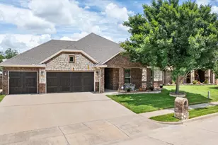 340 Canadian Ln, Burleson, TX 76028 - Photo 1