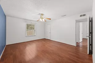 4212 Selina Ct, Arlington, TX 76016 - Photo 19