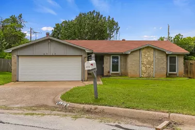 4212 Selina Court, Arlington, TX 76016 - Photo 3