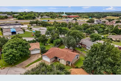 4212 Selina Court, Arlington, TX 76016 - Photo 5