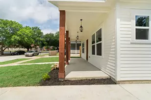 1015 Stella St, Fort Worth, TX 76104 - Photo 5