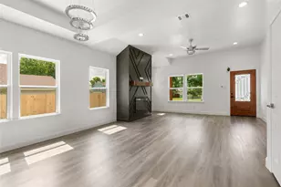 1015 Stella St, Fort Worth, TX 76104 - Photo 7