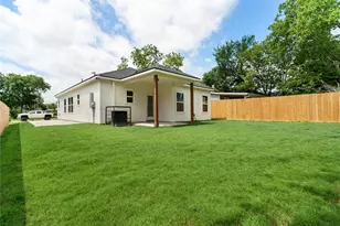 1015 Stella St, Fort Worth, TX 76104 - Photo 29