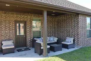 277 Allegheny Dr, Burleson, TX 76028 - Photo 3