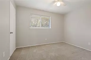 1551 Oakbrook St, Lancaster, TX 75134 - Photo 9