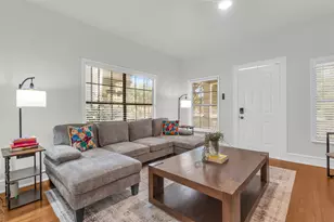 4121 Junius St, Dallas, TX 75246 - Photo 3