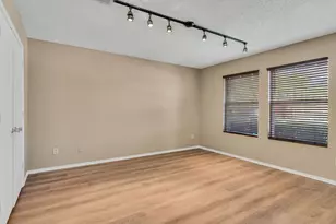 2124 Blanco Ln, Fort Worth, TX 76247 - Photo 5
