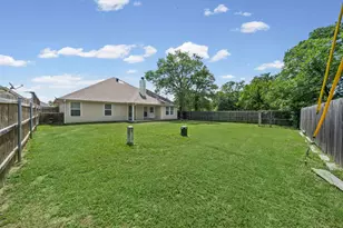 229 Firefly Dr, Springtown, TX 76082 - Photo 25