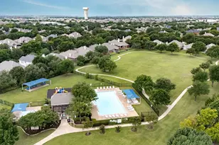 1632 Castle Pines Dr, Frisco, TX 75036 - Photo 25