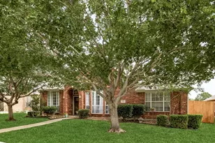 1632 Castle Pines Dr, Frisco, TX 75036 - Photo 31