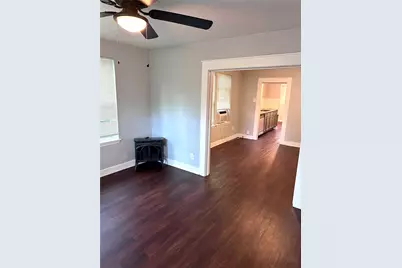 2842 Harlandale Avenue, Dallas, TX 75216 - Photo 3