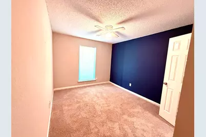 2661 Berkshire Lane, Grand Prairie, TX 75052 - Photo 17