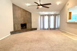 2661 Berkshire Ln, Grand Prairie, TX 75052 - Photo 9