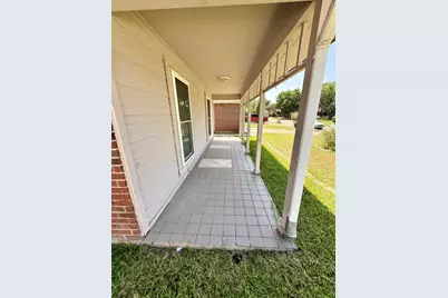 2661 Berkshire Lane, Grand Prairie, TX 75052 - Photo 21