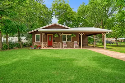 2435 Hubbard Street, Paris, TX 75460 - Photo 1