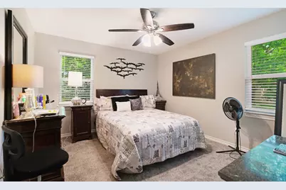 2435 Hubbard Street, Paris, TX 75460 - Photo 9