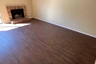 5765 Shadydell Dr, Fort Worth, TX 76135 - Photo 9