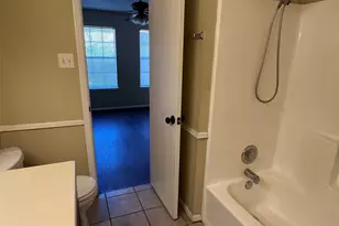 5765 Shadydell Dr, Fort Worth, TX 76135 - Photo 21