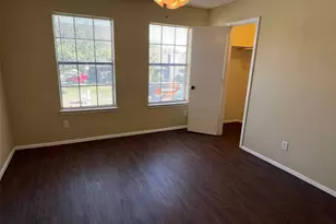 5765 Shadydell Dr, Fort Worth, TX 76135 - Photo 23