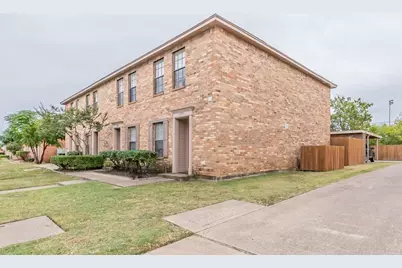 5765 Shadydell Drive, Fort Worth, TX 76135 - Photo 3