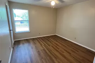 5917 Shadydell Dr, Fort Worth, TX 76135 - Photo 13
