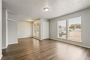143 Allencrest Dr, White Settlement, TX 76108 - Photo 5