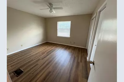 5909 Shadydell Drive, Fort Worth, TX 76135 - Photo 11
