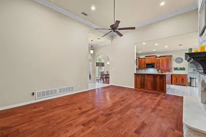 6705 Forest Oaks Court, Granbury, TX 76049 - Photo 11