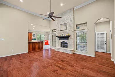 6705 Forest Oaks Court, Granbury, TX 76049 - Photo 7