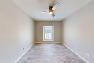 8600 Coppertowne Ln, Dallas, TX 75243 - Photo 5