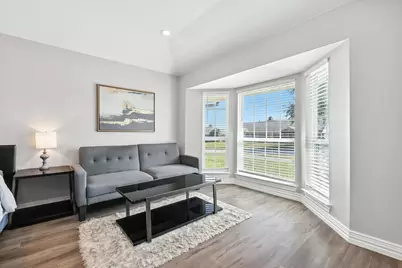 2013 W Shore Drive, Garland, TX 75043 - Photo 7