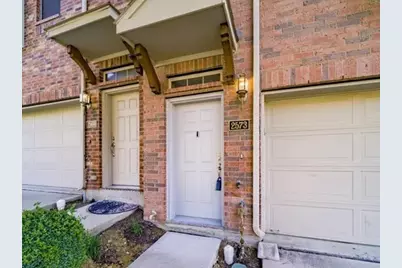 2573 Jacobson Drive, Lewisville, TX 75067 - Photo 3