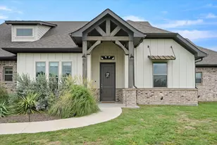948 Silverleaf Dr, Weatherford, TX 76085 - Photo 1