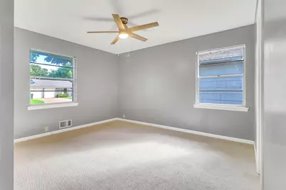 1118 W McGee Street, Sherman, TX 75092 - Photo 11
