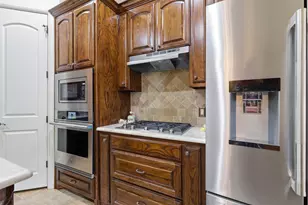 7013 Cherrybark Ln, North Richland Hills, TX 76182 - Photo 11